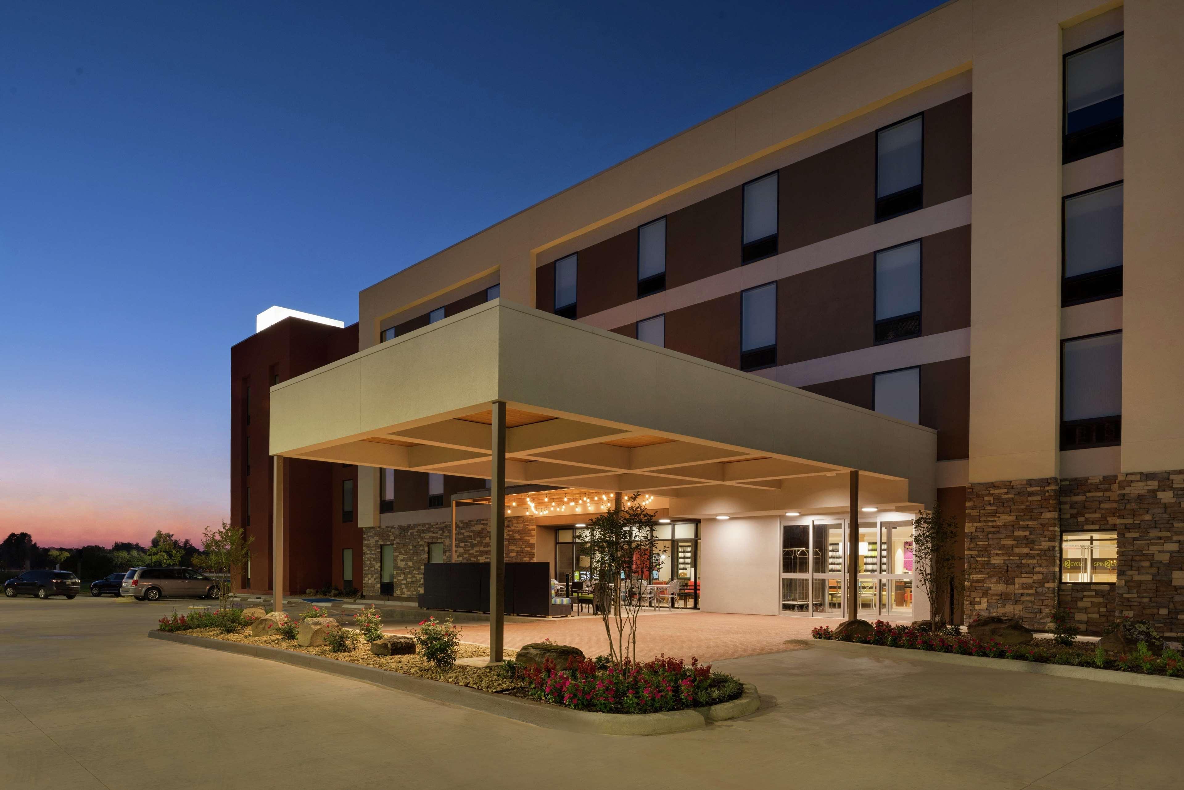 Home2 By Hilton 3*