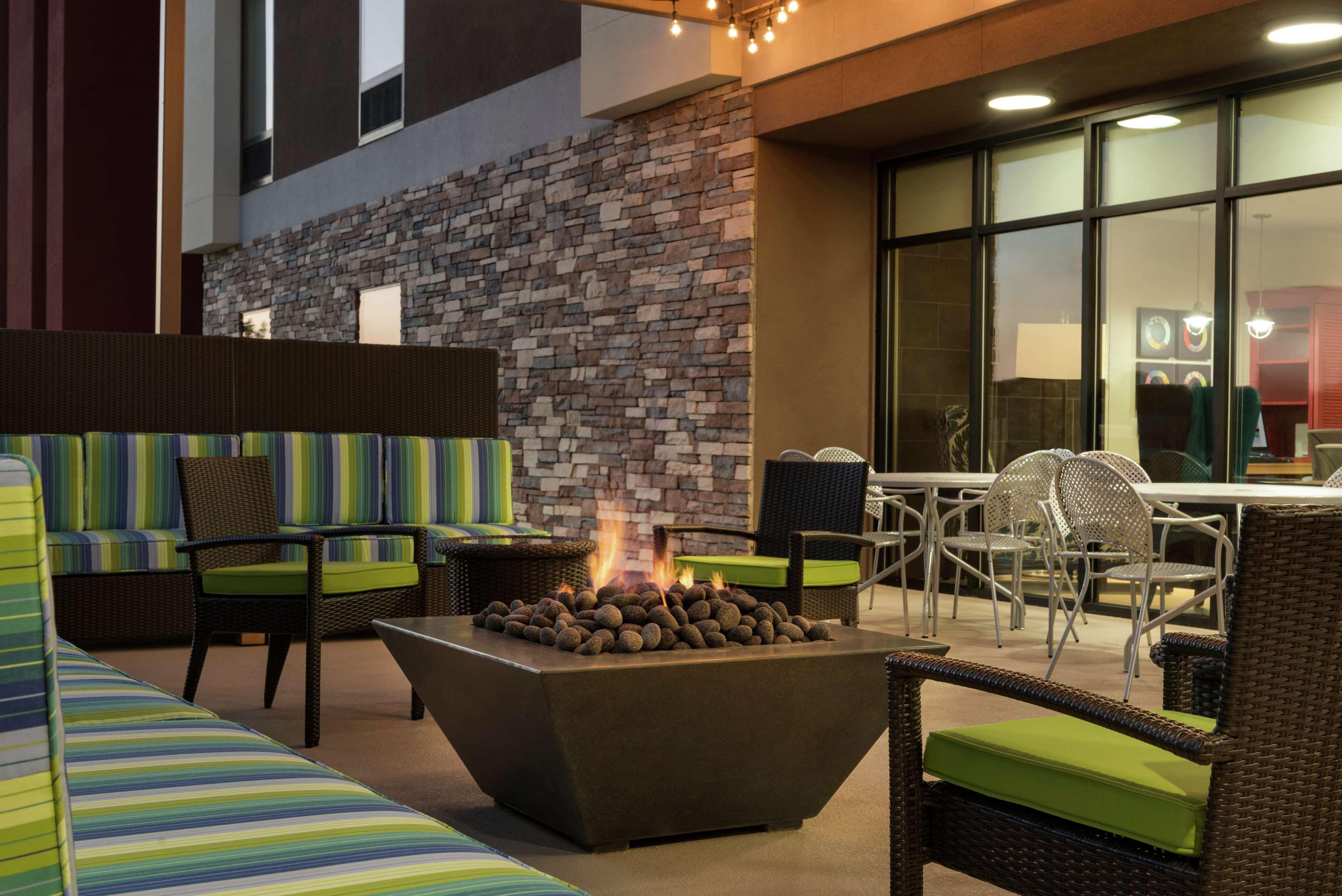 Hotel Home2 By Hilton
